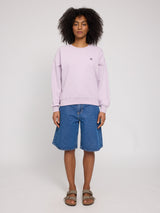 Jade ist 1,75 und trägt Größe S