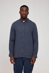 Ben ist 1,85 und trägt Größe L